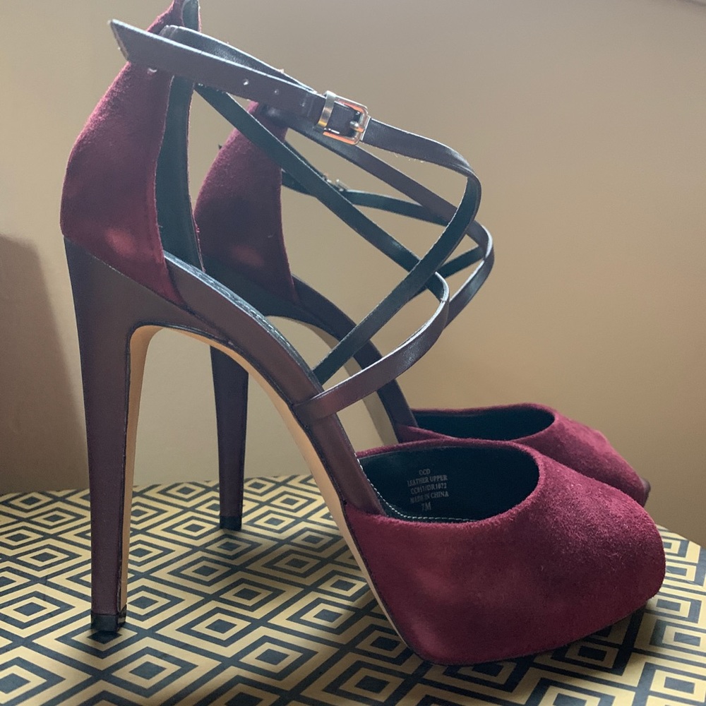 Charles by Charles David maroon peep toe pumps